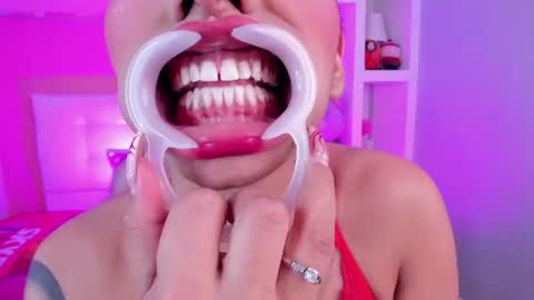 Allison online show from July 8, 11:13 am