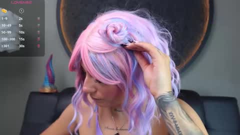 Charlotte online show from February 17, 6:07 pm