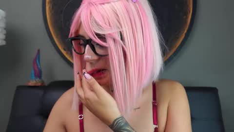 Charlotte online show from February 21, 8:01 pm