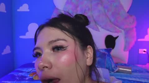 Sara online show from January 31, 7:22 pm