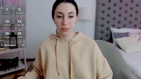 Linn online show from February 5, 3:26 pm