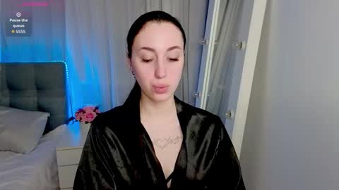 Linn online show from February 10, 2:20 pm