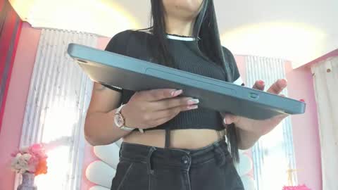 miss__star_ online show from January 17, 12:47 pm