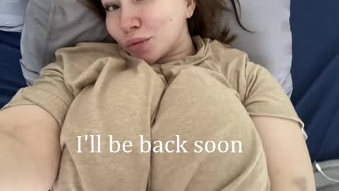 Anna online show from March 12, 8:31 pm