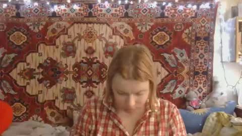 Elis online show from March 19, 2:11 pm