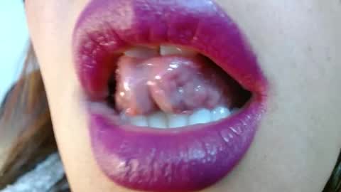 Miss Evoleth online show from November 16, 9:22 am