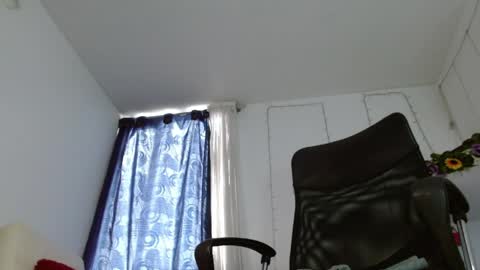 Miss Evoleth online show from April 16, 8:09 pm