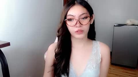 miss_hornydoll online show from March 7, 8:31 pm