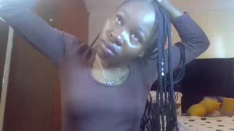 Snapshot of miss_kiarrafit chatting on September 23, 8:08 am Miss Kiarrafit online show from September 23, 8:08 am