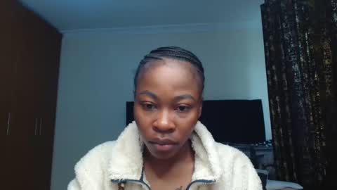 Snapshot of miss_kiarrafit chatting on March 5, 8:43 am Miss Kiarrafit online show from March 5, 8:43 am