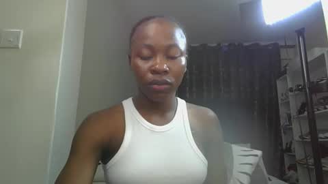 Miss Kiarrafit online show from January 5, 5:27 pm