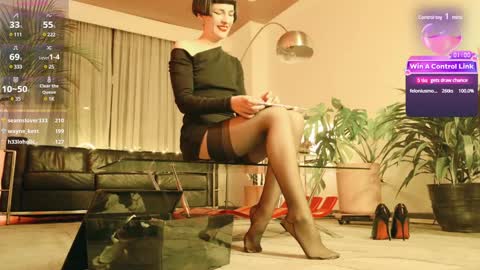 Snapshot of miss_satori_rose chatting on January 7, 4:29 am Satori Rose online show from January 7, 4:29 am