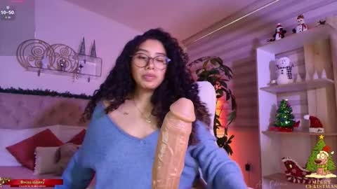 Amy Olivera online show from December 19, 1:28 pm