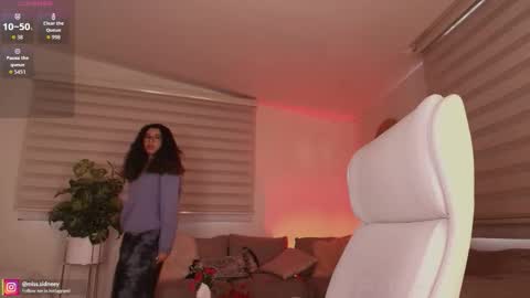 Amy Olivera online show from January 13, 12:46 pm