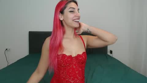 Snapshot of miss_soniaa chatting on February 17, 3:55 pm Miss Soniaa online show from February 17, 3:55 pm