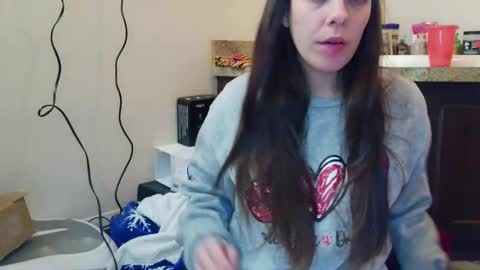 Bella online show from December 2, 1:26 am