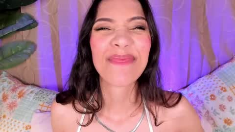 Miss Veronica online show from June 3, 1:14 pm