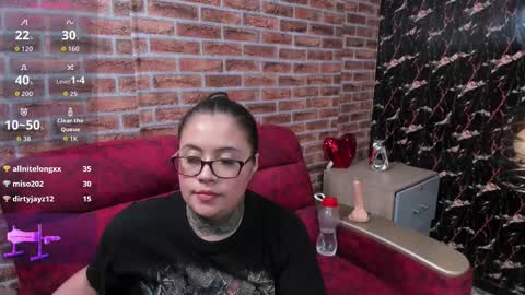 Aurelia online show from January 6, 5:28 pm