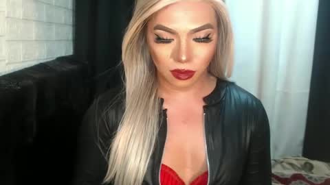 AIRA online show from December 2, 3:08 am