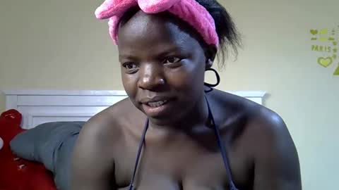 misscandy352_ online show from March 29, 3:57 pm