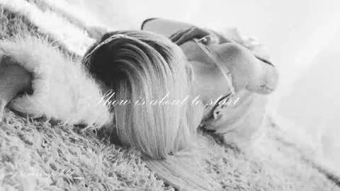 Chloe freelance model Please your thumbs up are important  online show from September 20, 12:46 am