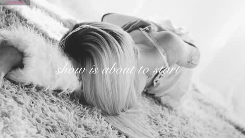 Chloe freelance model Please your thumbs up are important  online show from March 9, 1:54 am