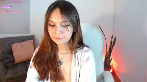 Daphne  online show from October 20, 1:21 am