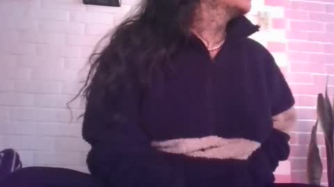 Snapshot of misselii chatting on October 19, 8:57 pm melodie online show from October 19, 8:57 pm