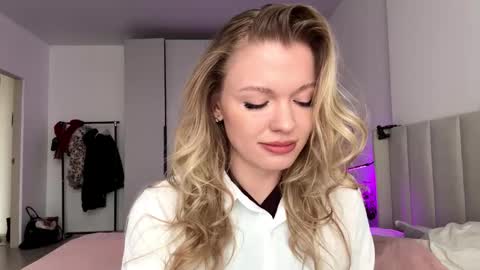 Viola online show from January 16, 8:12 am