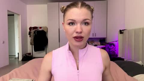 Viola online show from January 14, 8:00 am