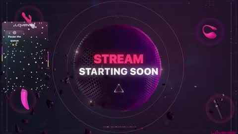 missfoxe12 online show from November 19, 9:13 pm