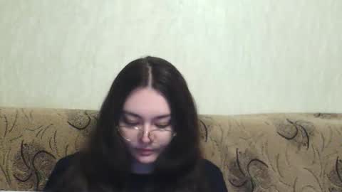 missis mona online show from April 19, 2:23 am