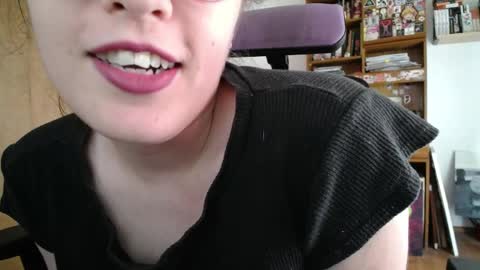 Ivana online show from April 16, 5:24 pm