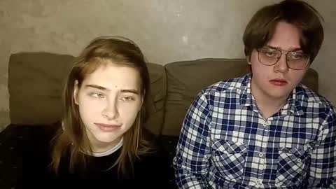 Ashley and Alex online show from February 5, 2:42 pm