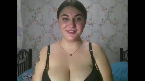 Snapshot of misskiss878 chatting on March 8, 11:49 pm Lisa online show from March 8, 11:49 pm