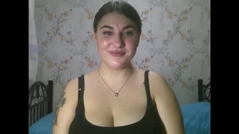Snapshot of misskiss878 chatting on October 17, 1:59 pm Lisa online show from October 17, 1:59 pm