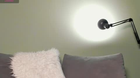 Goddess Margot online show from June 9, 6:02 am