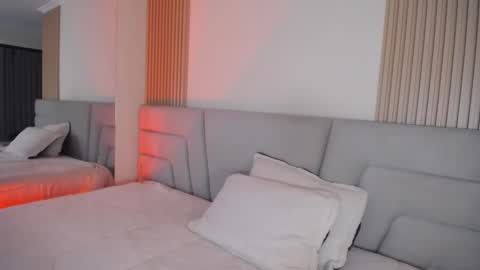 Miss Loise online show from January 15, 3:15 am