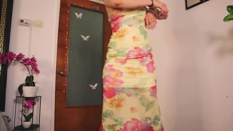 Lullu online show from March 27, 2:29 pm