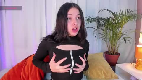 i am lyn online show from March 4, 3:44 am