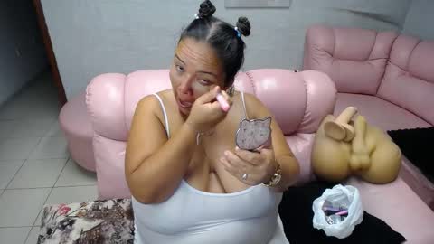 Penelope online show from November 12, 12:18 pm