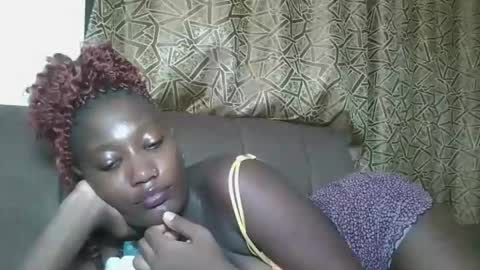 pretty gal online show from February 25, 7:06 pm