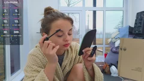 . online show from April 8, 9:56 am