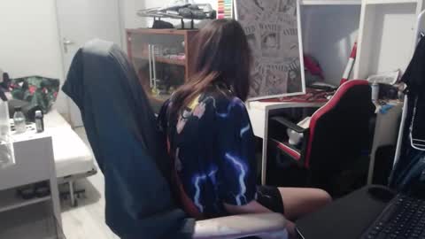 missthon online show from February 20, 2:30 pm