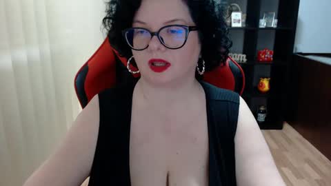 MissTruble online show from March 10, 7:11 am