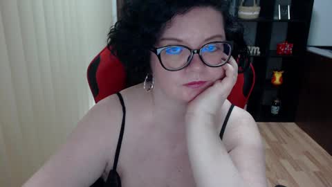 MissTruble online show from February 10, 1:22 pm