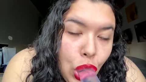 Miss Valentine online show from January 29, 9:17 pm