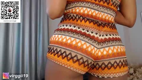 missvirggii online show from December 13, 11:11 pm