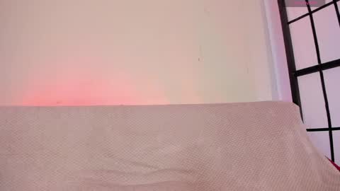 Pau OFmissweetpeach online show from April 5, 11:57 pm