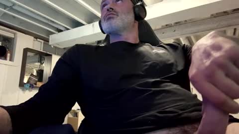 AJ online show from January 4, 5:48 am